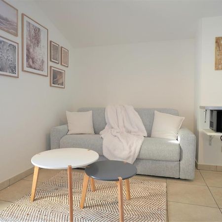 Studio Dernier Etage Avec Terrasse - Vue Montagne Cruseilles Bagian luar foto