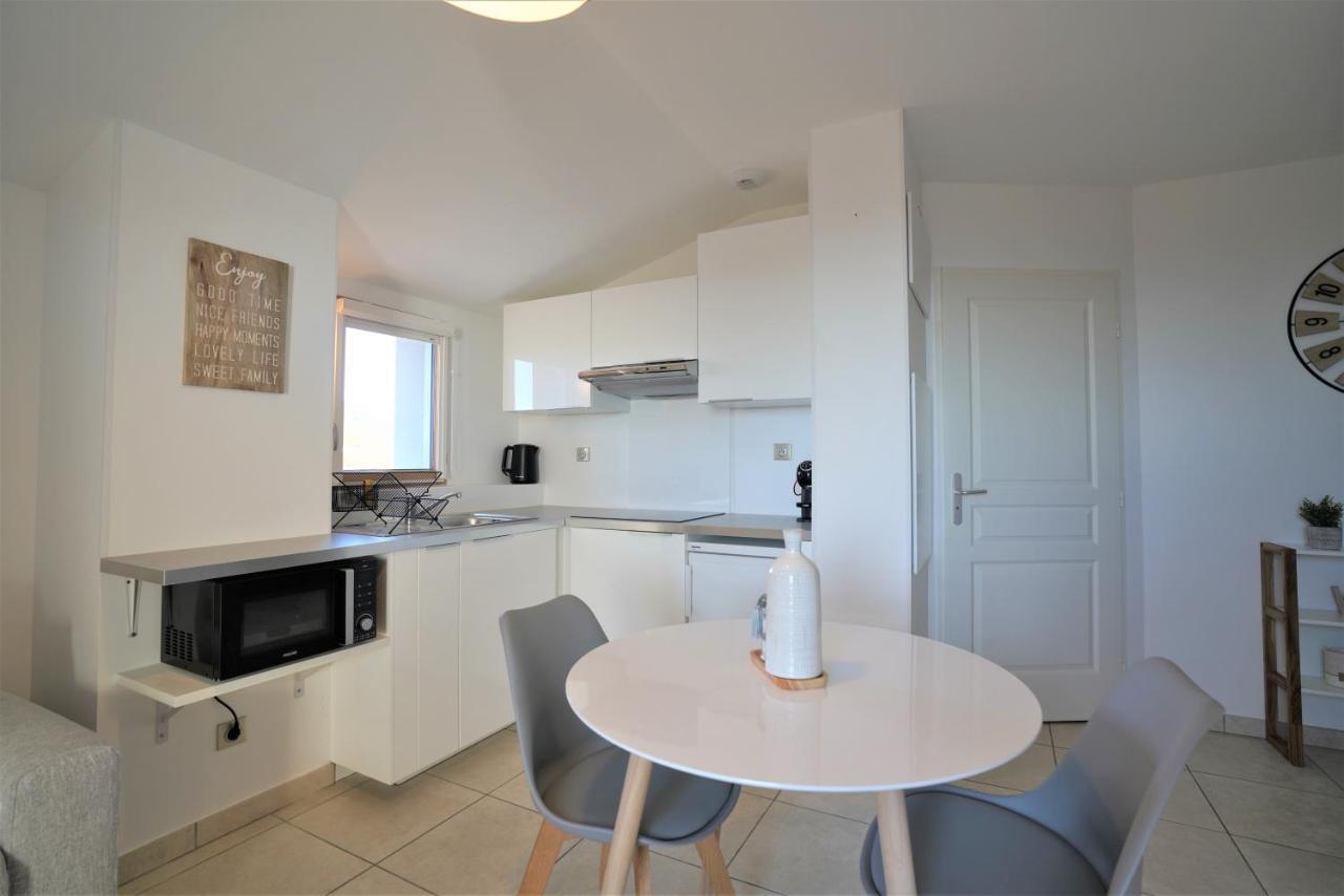 Studio Dernier Etage Avec Terrasse - Vue Montagne Cruseilles Bagian luar foto